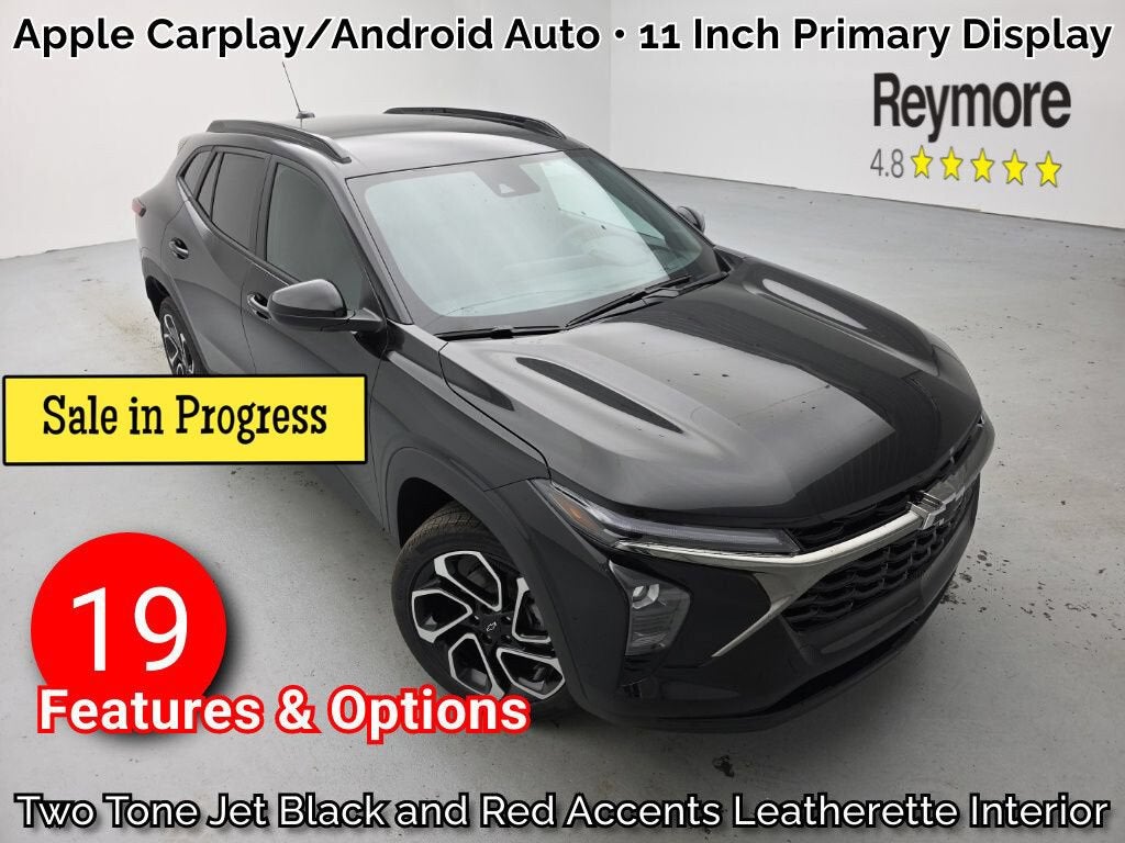 2026 Chevrolet Trax 2RS in Mosaic Black Metallic — front three-quarter view